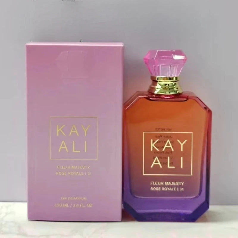 Indulge in Luxury: 100ml Women's Eau De Parfum with Alluring Floral Fruity Vanilla Oriental Woody Notes